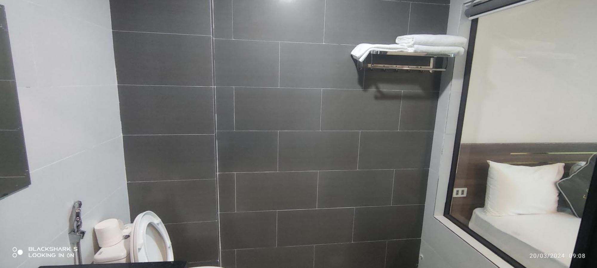 Phu Ly Ls Hotel מראה חיצוני תמונה